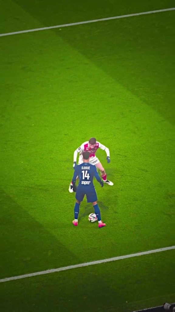 反向牛尾巴！慢鏡頭看杜埃這次極限博弈擺脫！